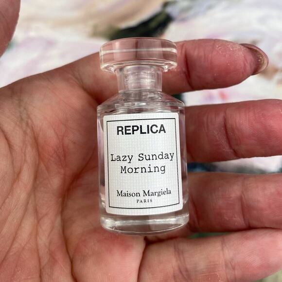 Replica by Mason Margiela Lazy Sunday Morning Delu Mini Fragrance 0.2 oz. New! - Picture 3 of 12